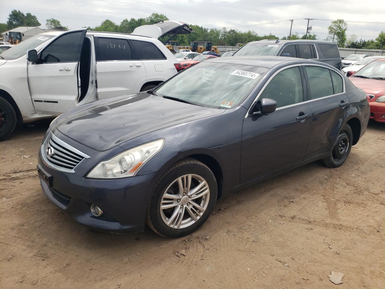 2011 INFINITI G37