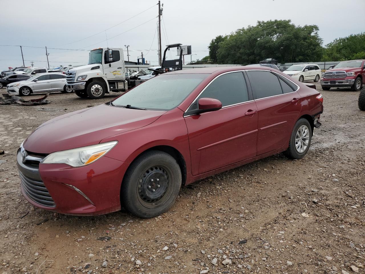 2016 TOYOTA CAMRY LE