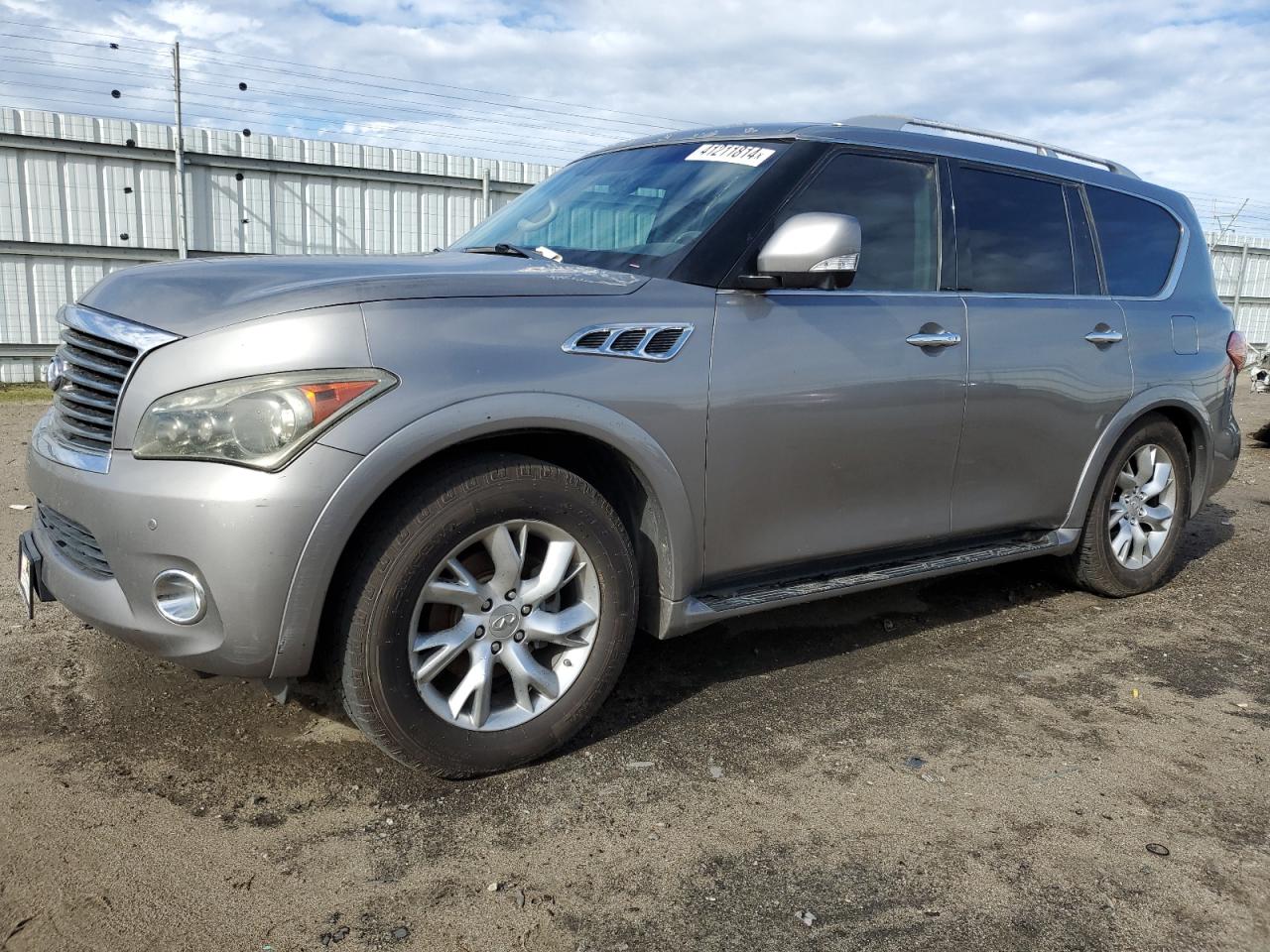 2011 INFINITI QX56