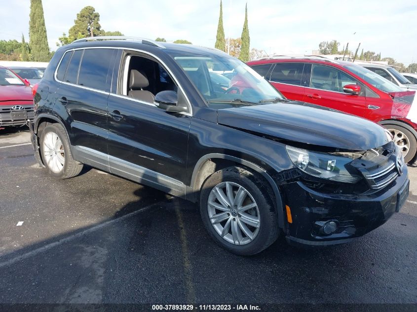 2012 VOLKSWAGEN TIGUAN SE