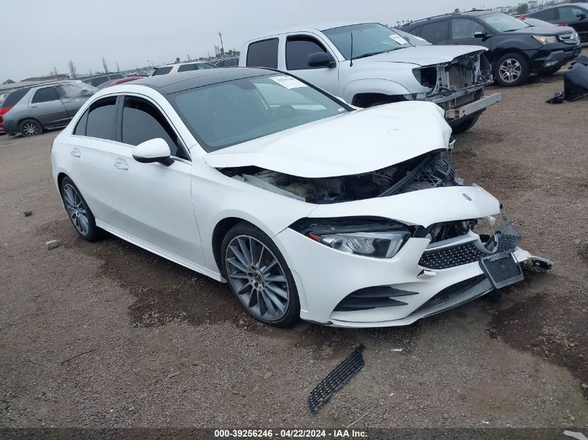 2019 MERCEDES-BENZ A 220