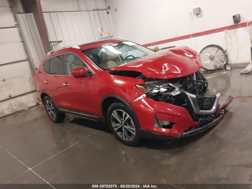 2017 NISSAN ROGUE SL