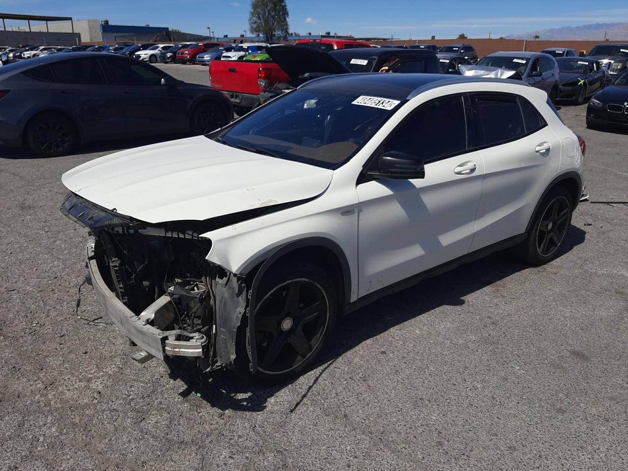 2015 MERCEDES-BENZ GLA 250 4MATIC