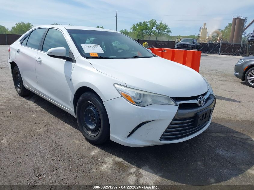 2017 TOYOTA CAMRY LE