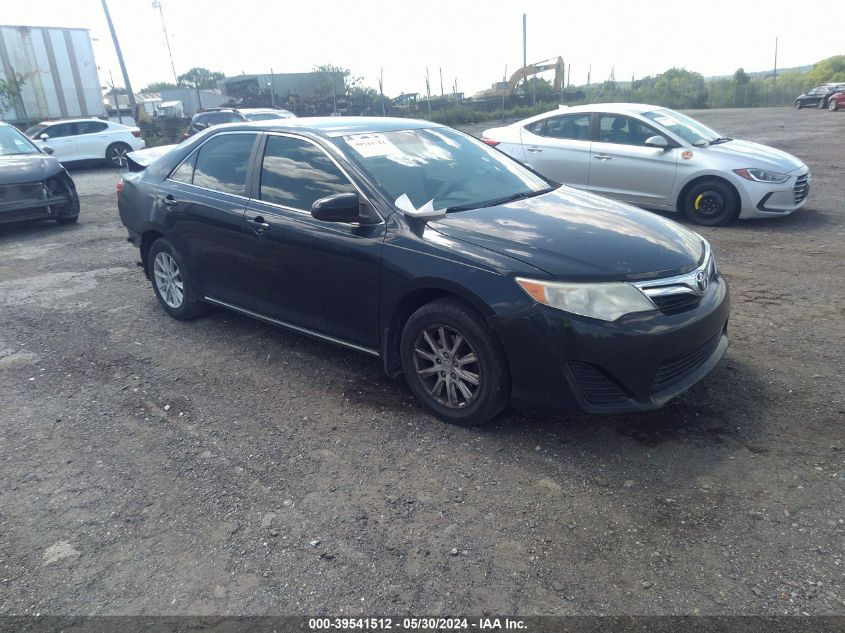 2013 TOYOTA CAMRY LE