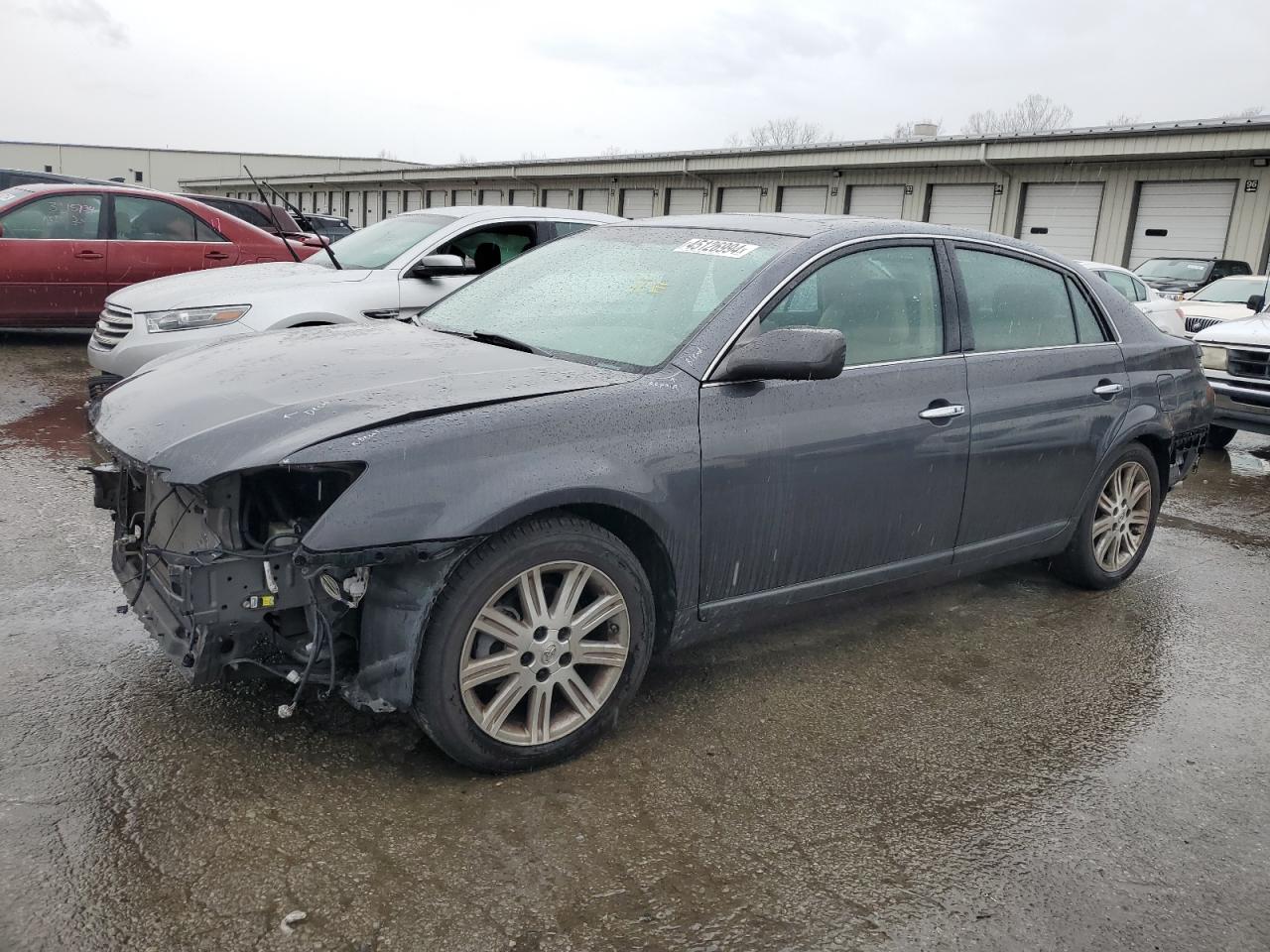 2010 TOYOTA AVALON XL