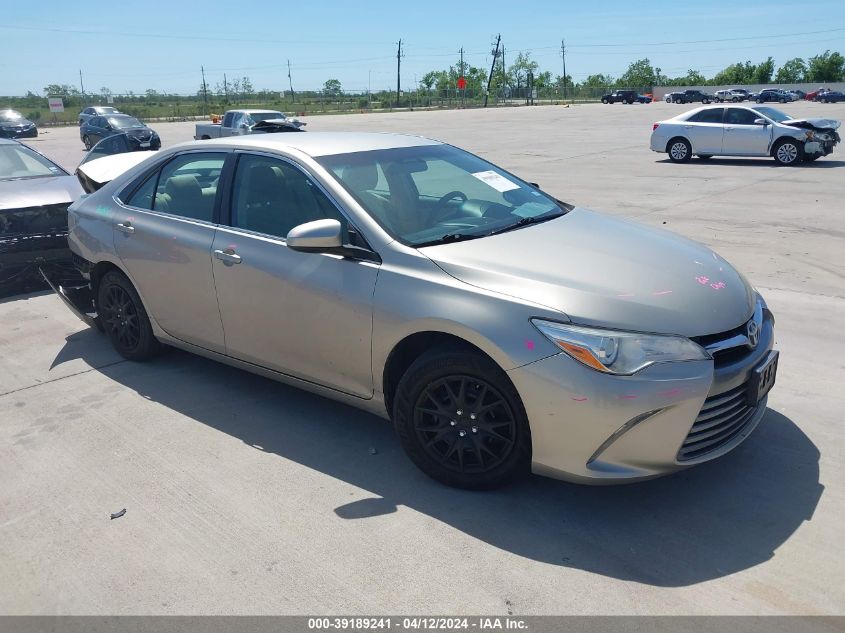 2016 TOYOTA CAMRY LE