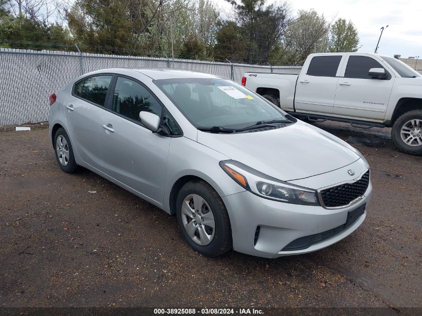 2017 KIA FORTE LX