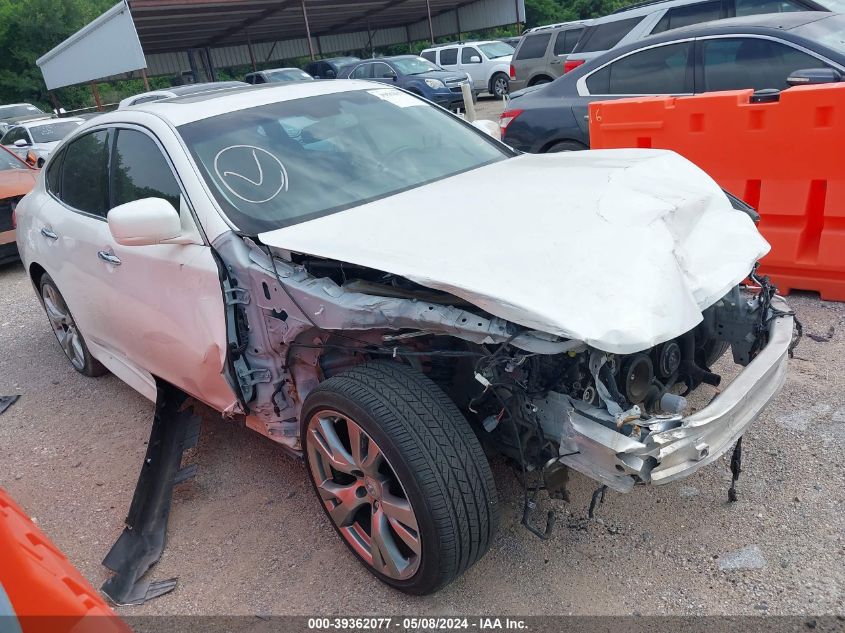 2012 INFINITI M56