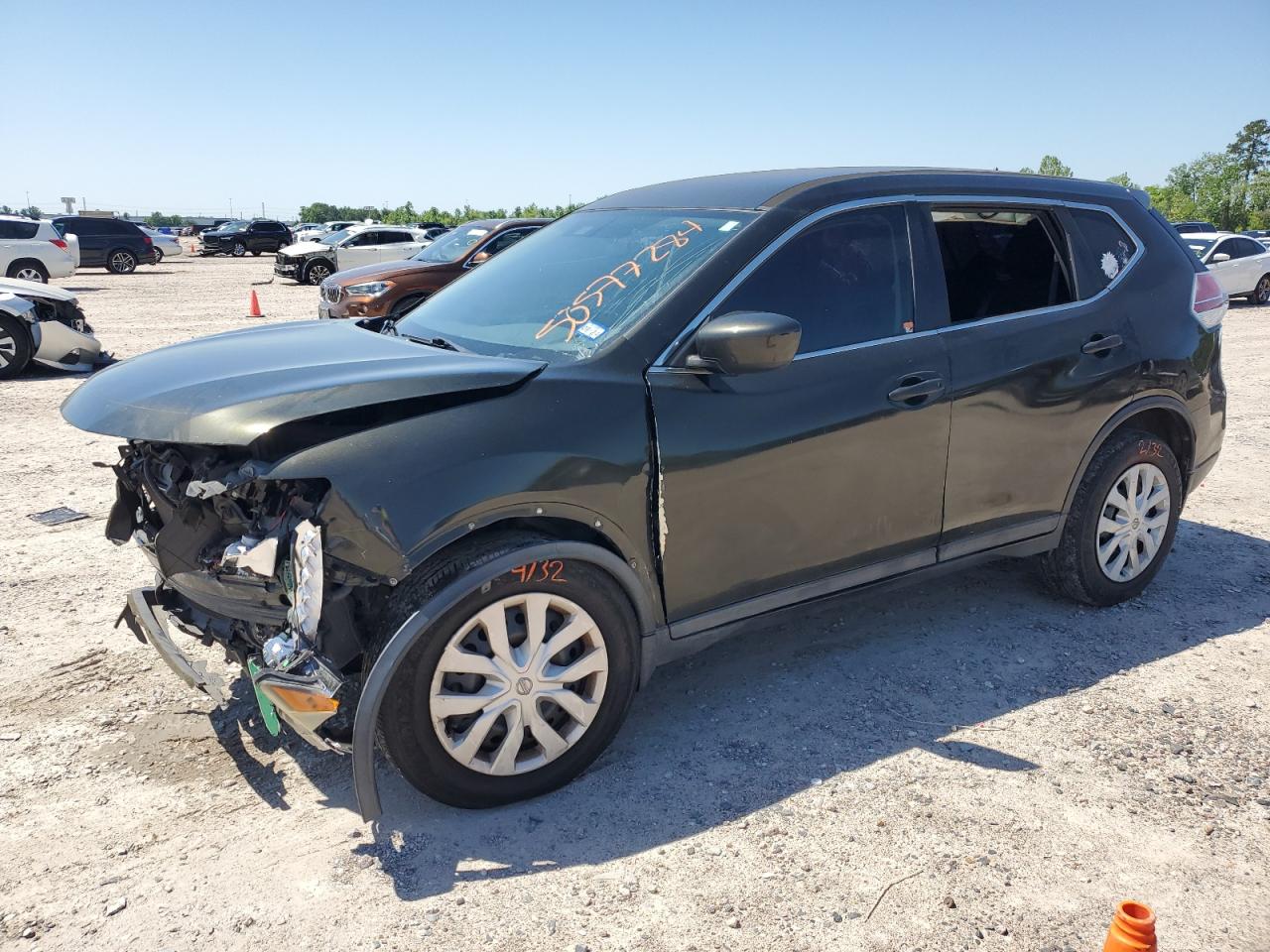 2016 NISSAN ROGUE S