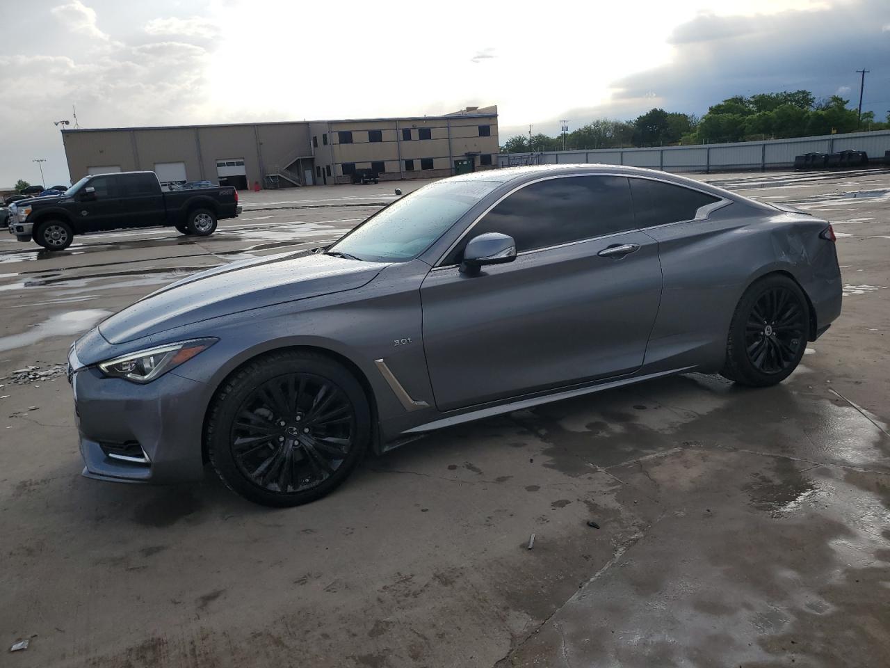 2017 INFINITI Q60 PREMIUM