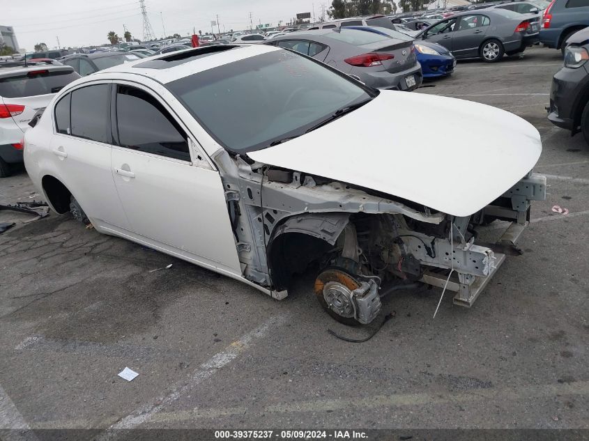 2015 INFINITI Q40