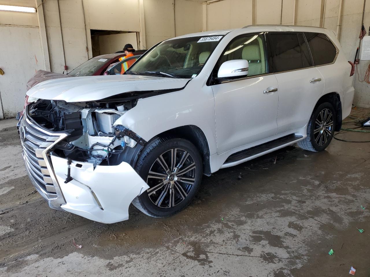 2019 LEXUS LX 570