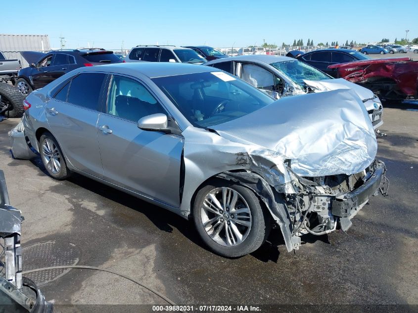 2015 TOYOTA CAMRY SE