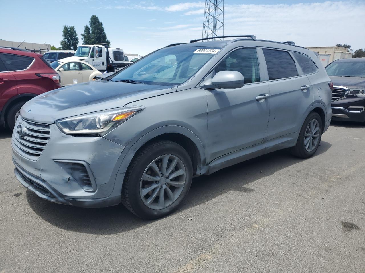 2018 HYUNDAI SANTA FE SE