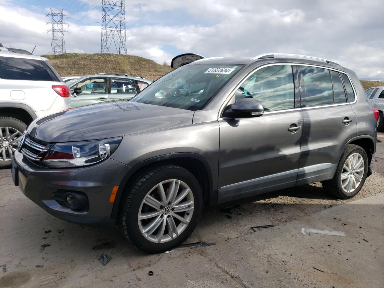 2014 VOLKSWAGEN TIGUAN S