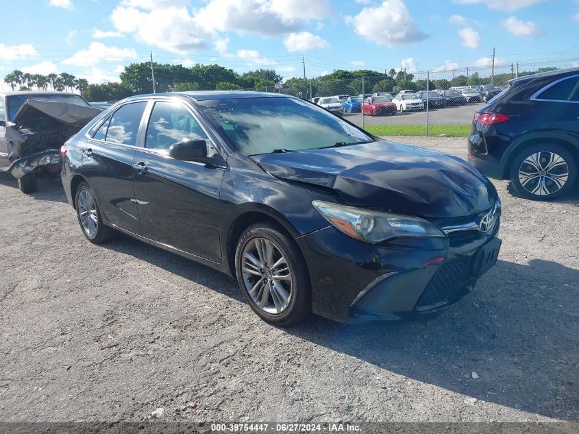 2015 TOYOTA CAMRY SE