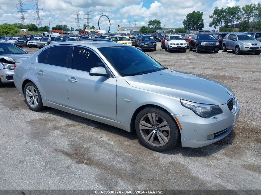 2010 BMW 528I