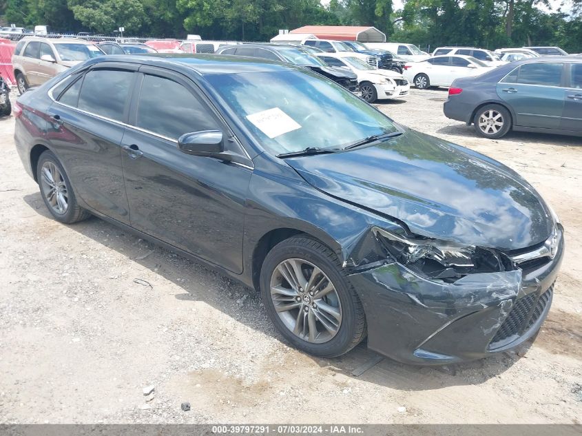 2016 TOYOTA CAMRY SE