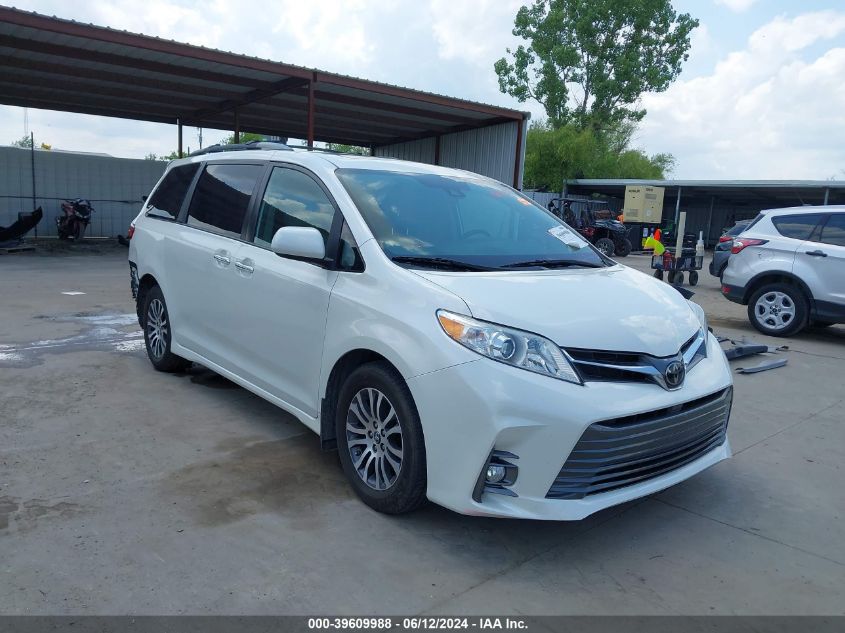 2020 TOYOTA SIENNA XLE PREMIUM