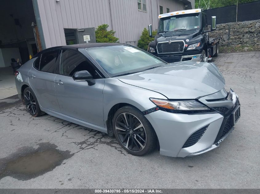 2019 TOYOTA CAMRY XSE