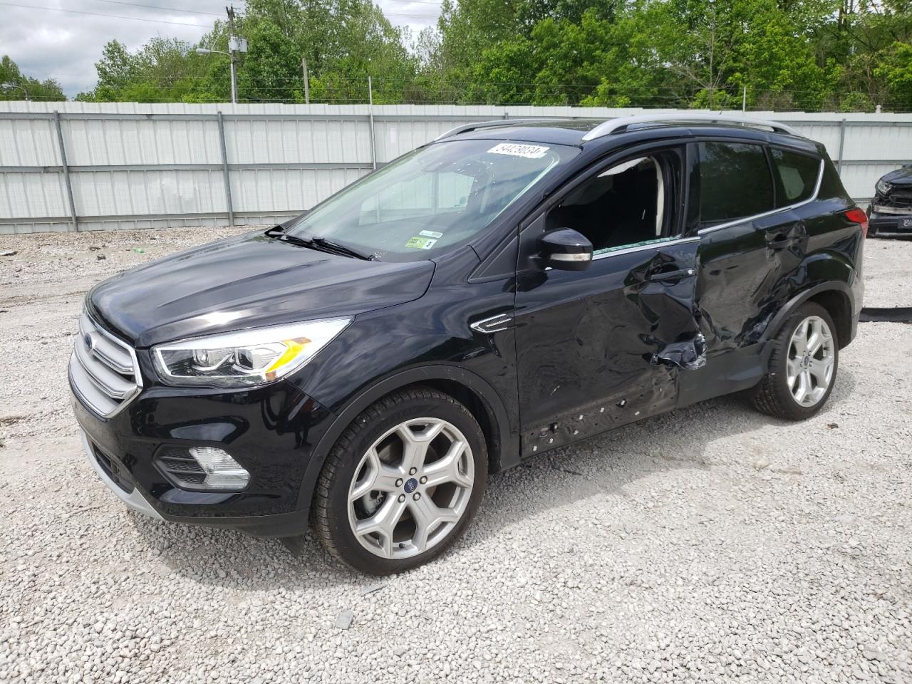 2019 FORD ESCAPE TITANIUM