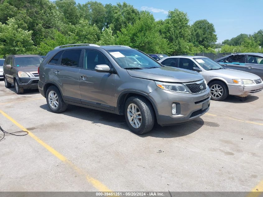 2015 KIA SORENTO LX