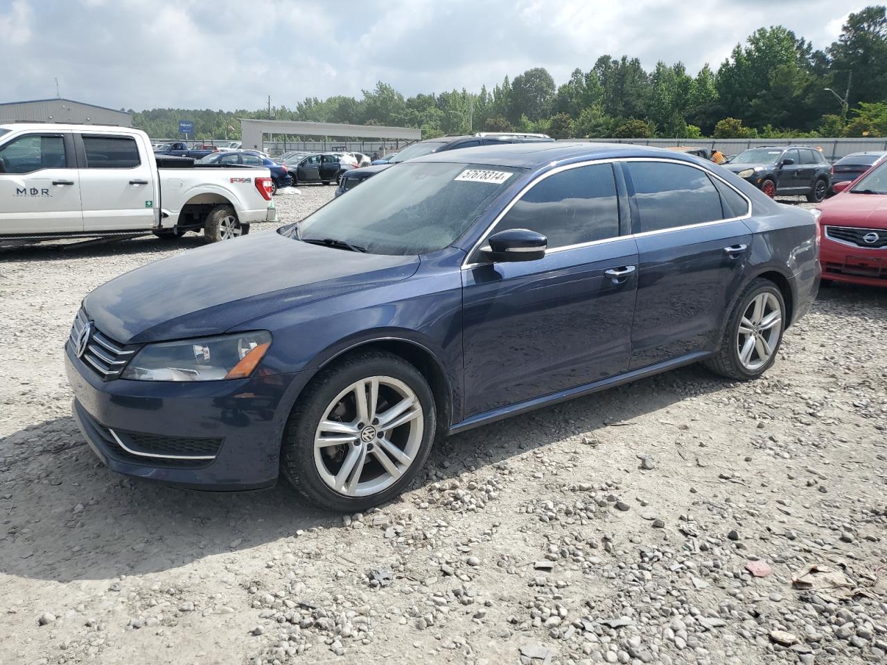 2014 VOLKSWAGEN PASSAT SE