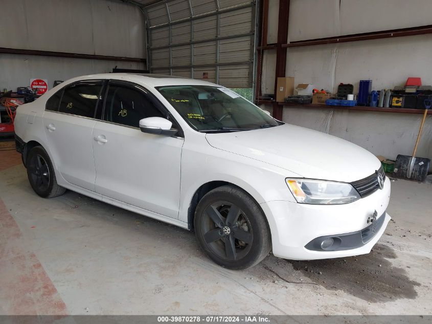 2011 VOLKSWAGEN JETTA 2.0L TDI