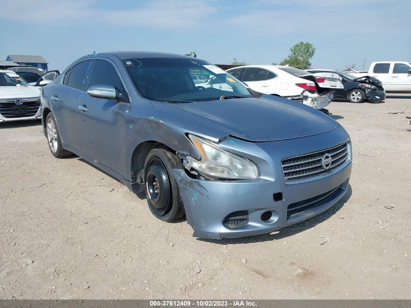 2010 NISSAN MAXIMA 3.5 SV