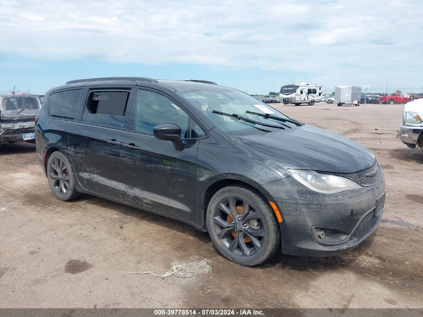 2019 CHRYSLER PACIFICA TOURING L