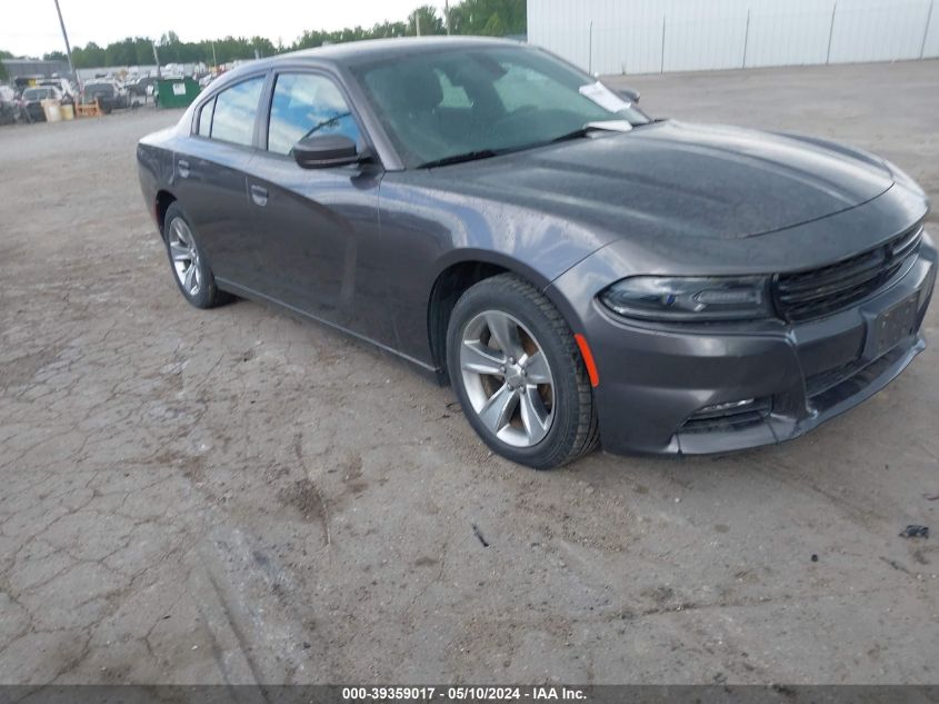 2015 DODGE CHARGER SXT