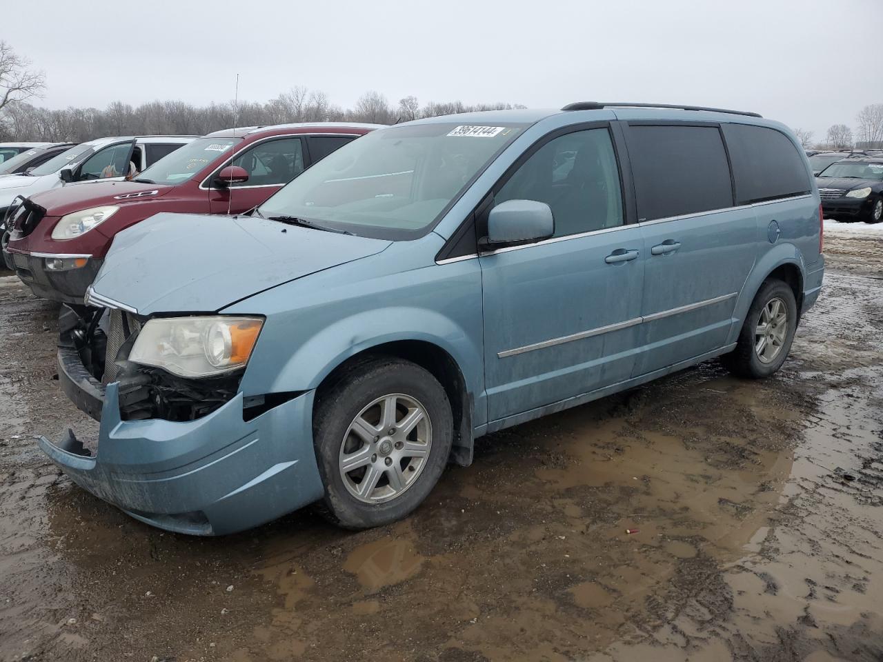 2010 CHRYSLER TOWN & COUNTRY TOURING