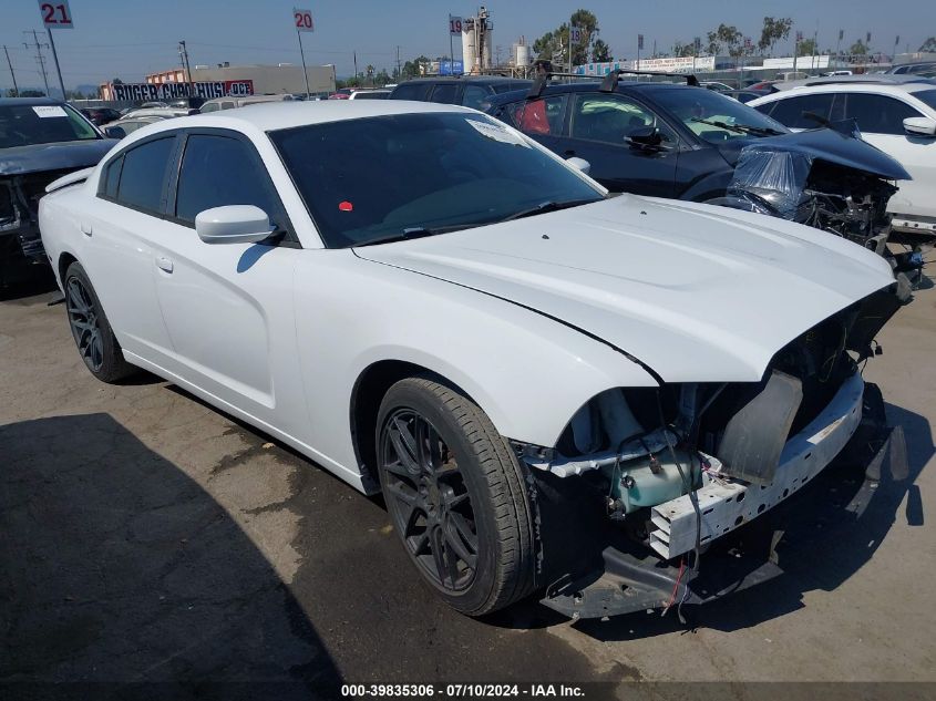 2013 DODGE CHARGER SE