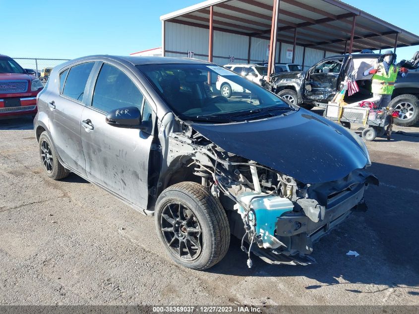 2015 TOYOTA PRIUS C TWO