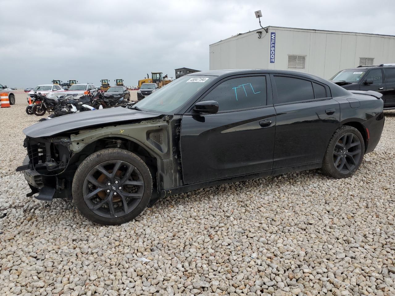 2019 DODGE CHARGER SXT