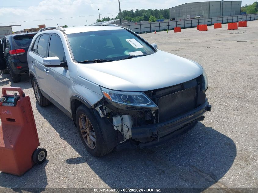 2015 KIA SORENTO LX