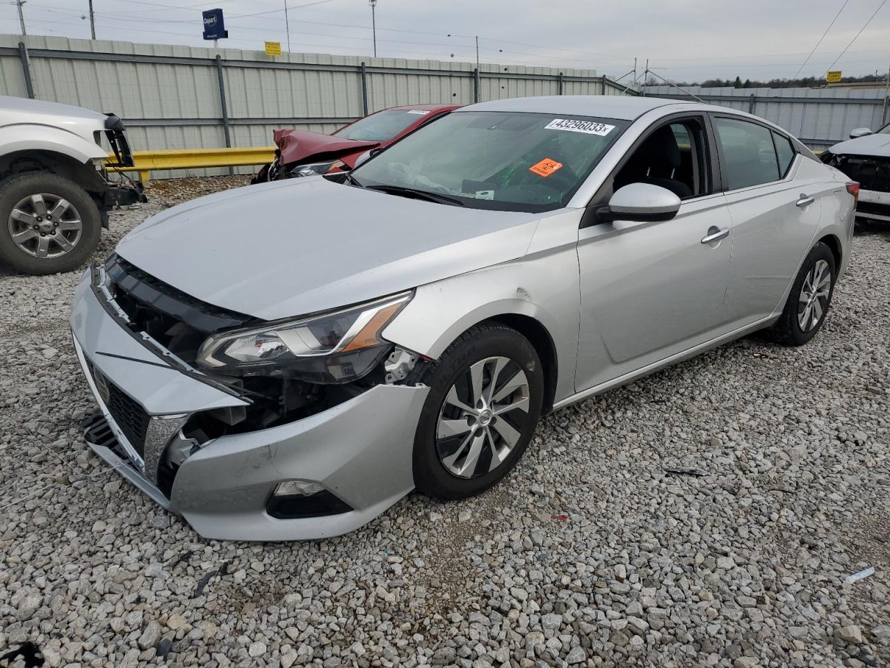 2019 NISSAN ALTIMA S