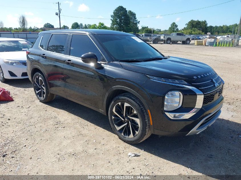 2022 MITSUBISHI OUTLANDER SE/BLACK EDITION