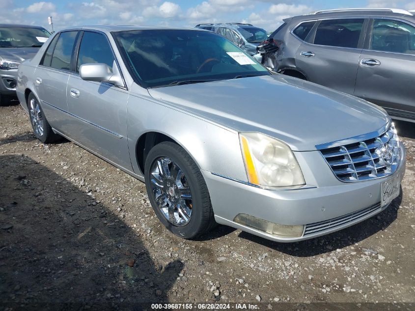 2010 CADILLAC DTS PLATINUM COLLECTION