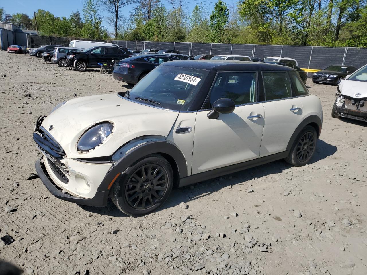 2019 MINI COOPER