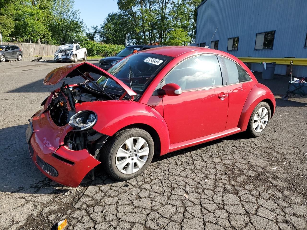 2010 VOLKSWAGEN NEW BEETLE