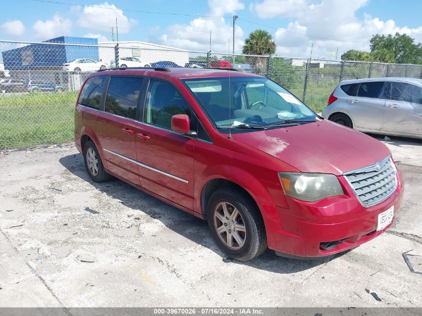 2010 CHRYSLER TOWN & COUNTRY TOURING