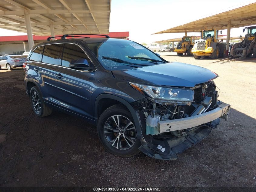 2018 TOYOTA HIGHLANDER LE