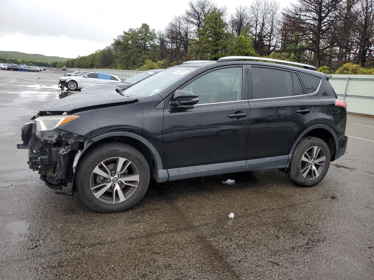 2016 TOYOTA RAV4 XLE