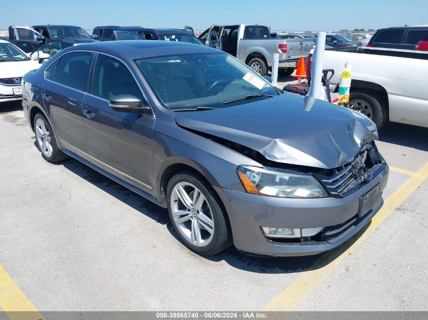 2013 VOLKSWAGEN PASSAT SE