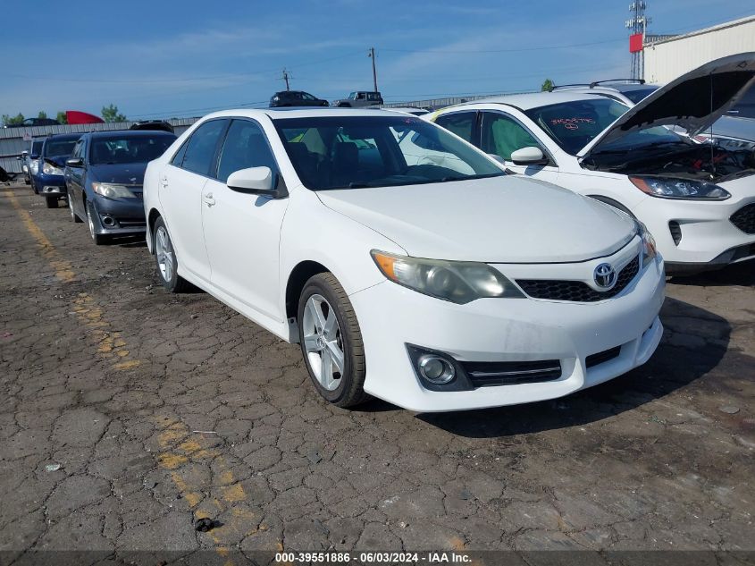 2012 TOYOTA CAMRY SE