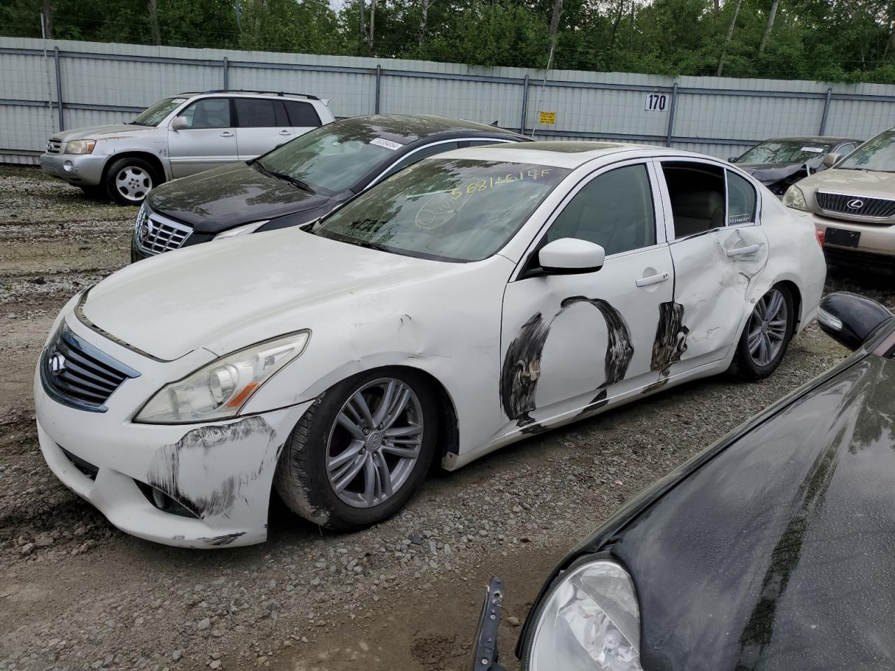 2012 INFINITI G37