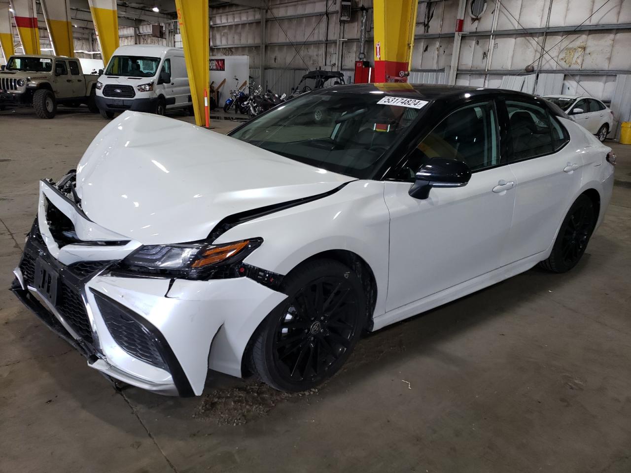 2022 TOYOTA CAMRY XSE