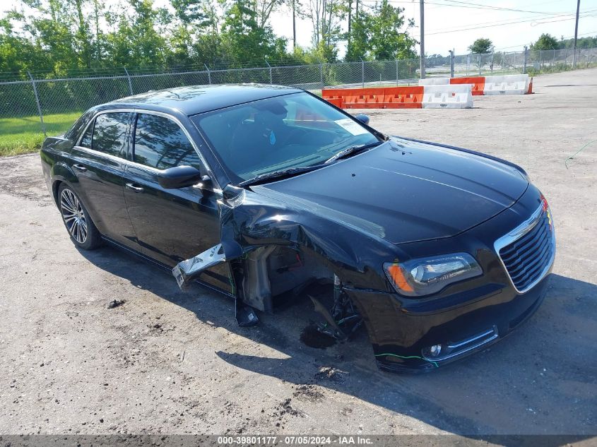 2012 CHRYSLER 300 S V8